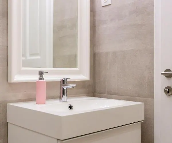 Luxury 3bedrm 2bathrm With Danube River View דירה בודפשט