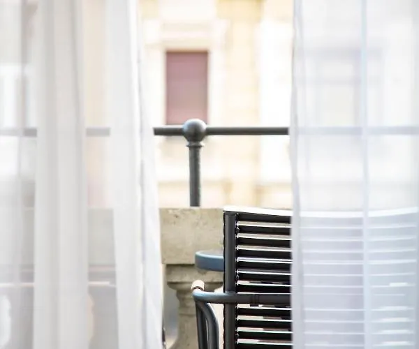 דירה Luxury 3bedrm 2bathrm With Danube River View