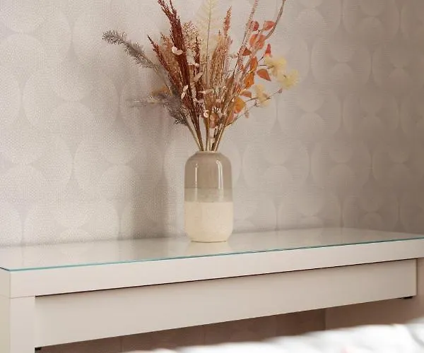 Luxury 3bedrm 2bathrm With Danube River View דירה