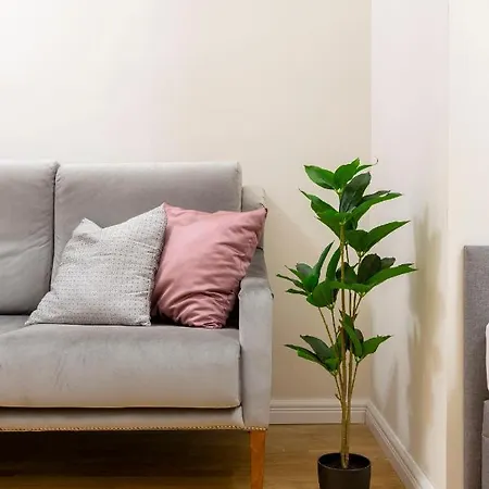 Luxury 3bedrm 2bathrm With Danube River View Apartment Budapest