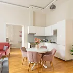 Apartament Luxury 3bedrm 2bathrm With Danube River View Budapesta